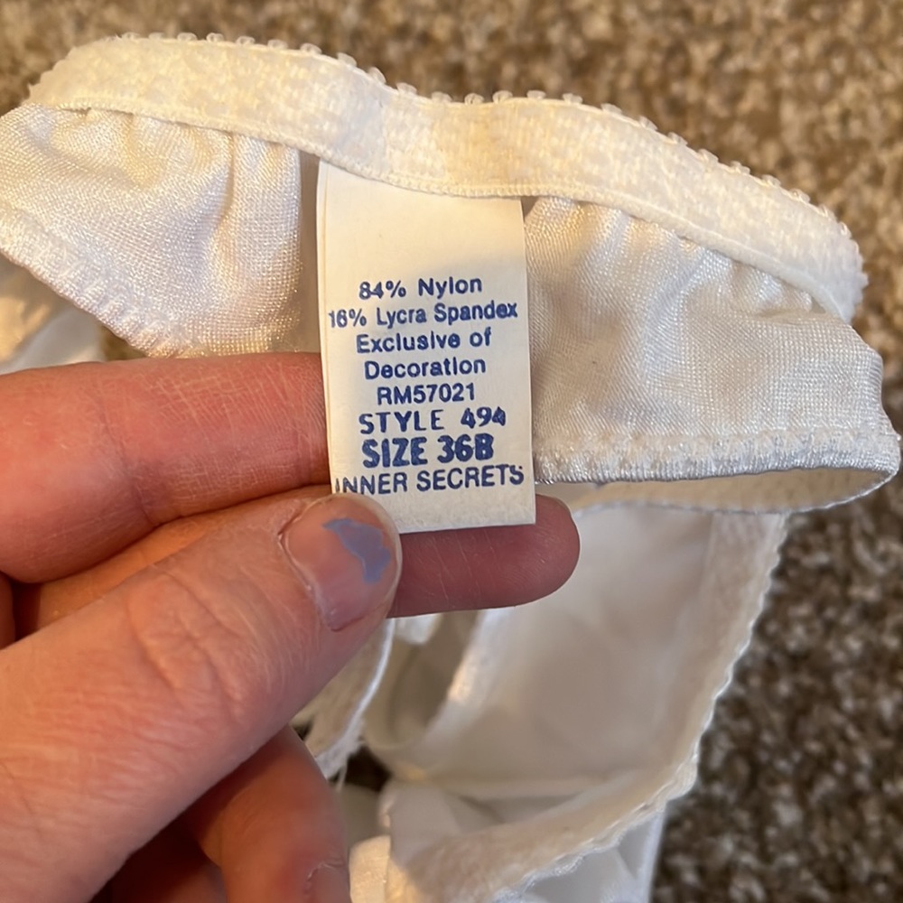Inner Secrets Bra - Picture 3 of 4